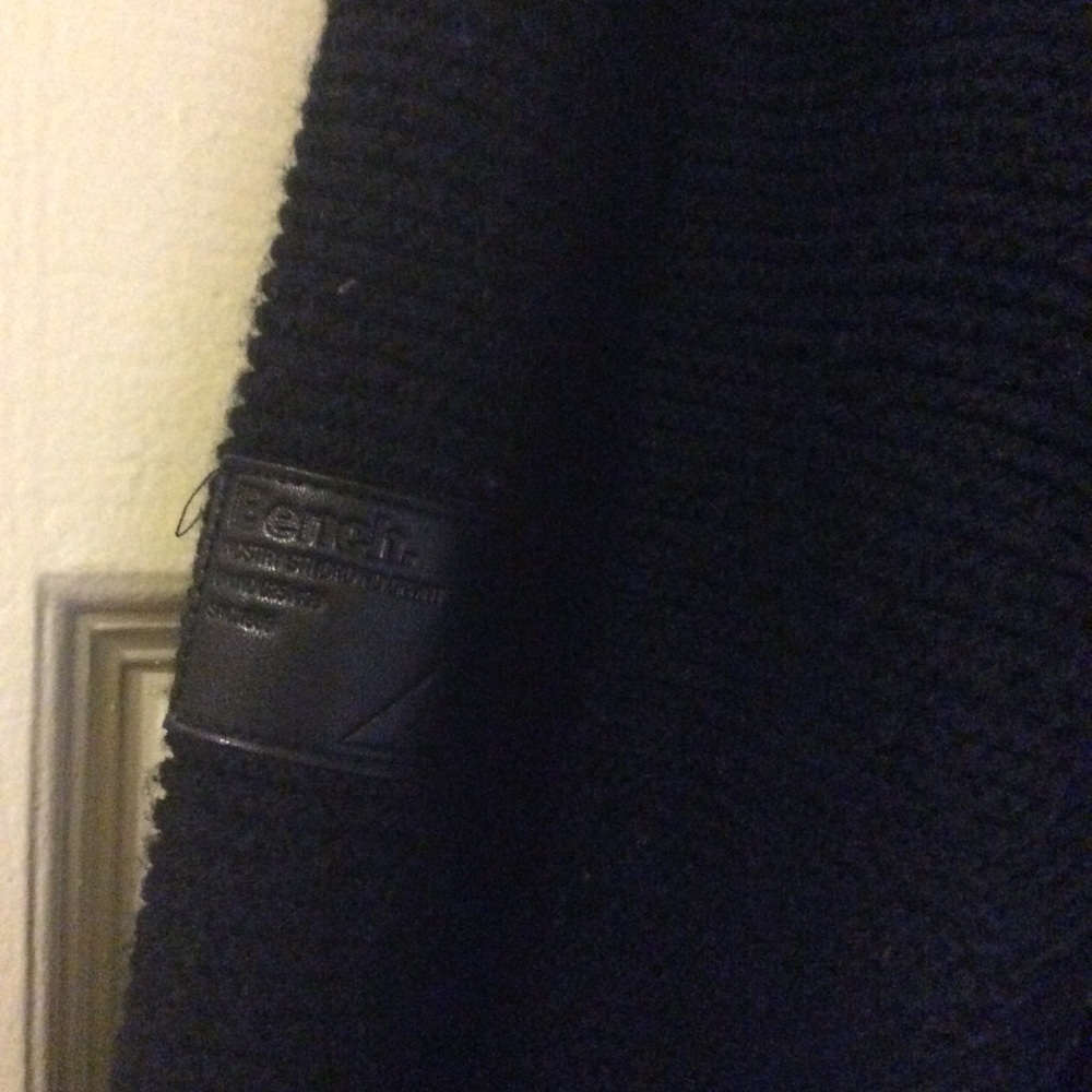 Men’s black warm zip up puffer jacket - Picture 5 of 6